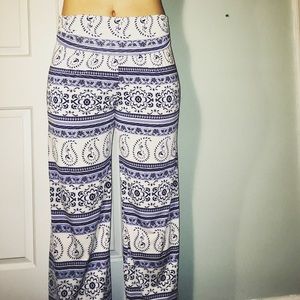 Gulli Paisley/Floral Elephant Pants